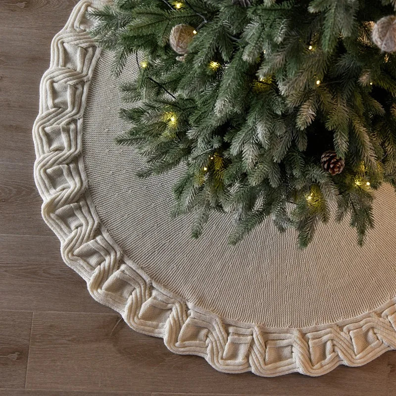 Tinsel Tails - WinterBerry Tree Skirt