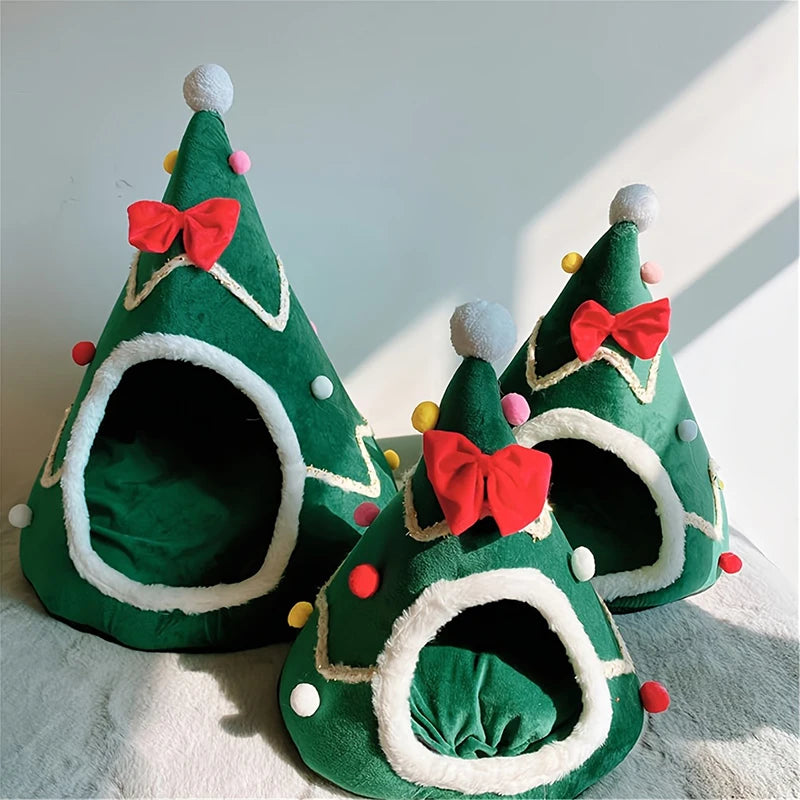 Cosy Christmas Pet House Bed