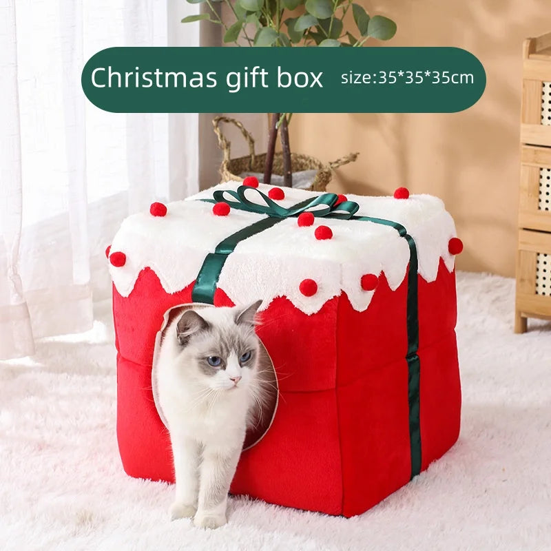 Cosy Christmas Cat Bed