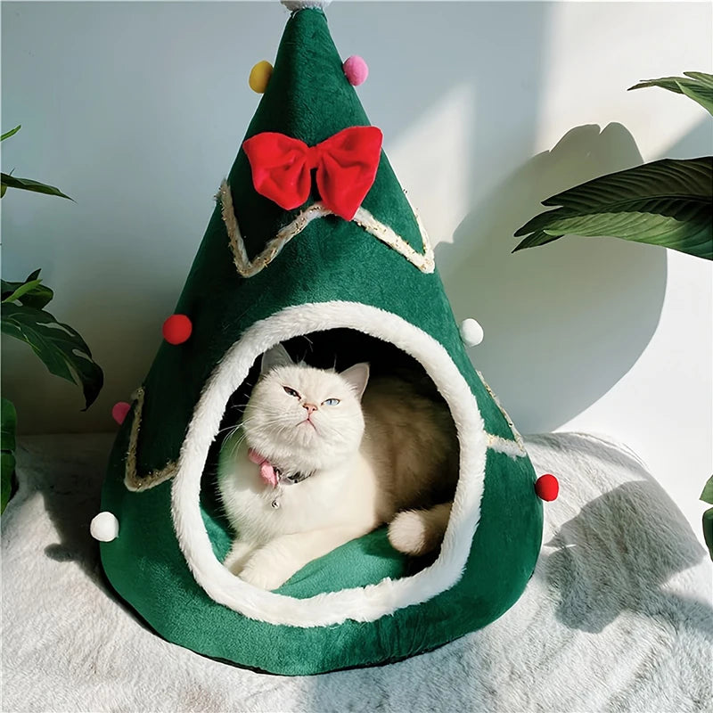 Cosy Christmas Pet House Bed